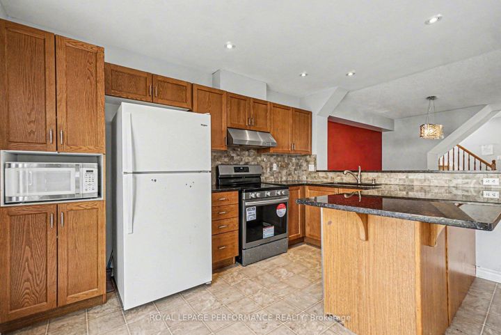 Photo 11 at 2733 Grand Canal Street, Nepean (Half Moon Bay), Ottawa