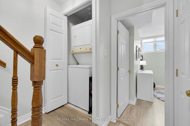 Photo 36 at 1344 Guthrie Street, Nepean (Leslie Park), Ottawa