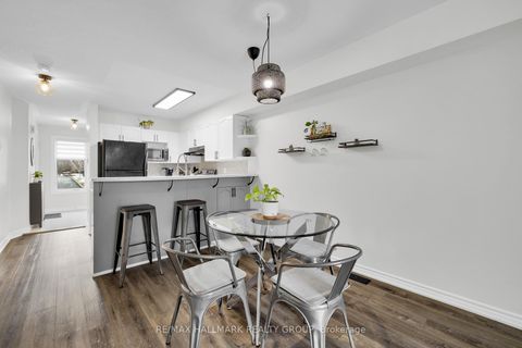 Photo 14 at 1344 Guthrie Street, Nepean (Leslie Park), Ottawa