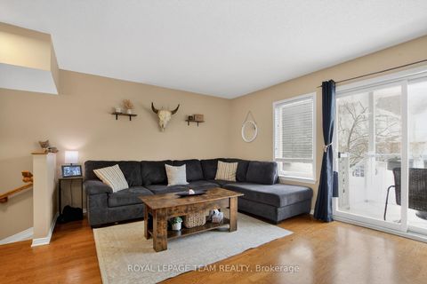 Photo 12 at 255 Deercroft Avenue, Nepean (Longfields), Ottawa