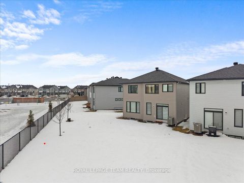 Photo 31 at 290 Turnbuckle Crescent, Nepean (Half Moon Bay), Ottawa
