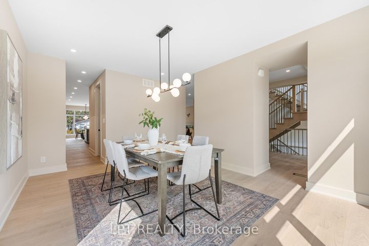 Photo 6 at 15 Briggs Avenue, Nepean (Pineglen/Country Place), Ottawa