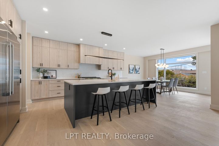 Photo 12 at 15 Briggs Avenue, Nepean (Pineglen/Country Place), Ottawa