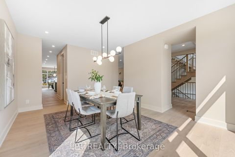 Photo 6 at 15 Briggs Avenue, Nepean (Pineglen/Country Place), Ottawa