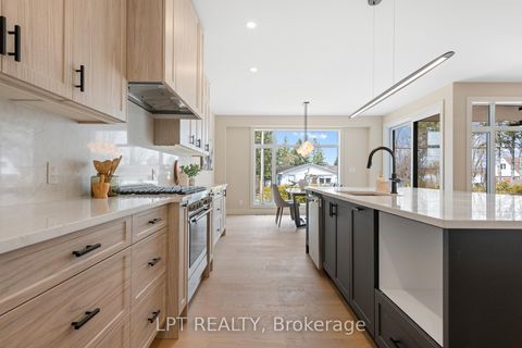 Photo 10 at 15 Briggs Avenue, Nepean (Pineglen/Country Place), Ottawa