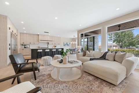 Photo 19 at 15 Briggs Avenue, Nepean (Pineglen/Country Place), Ottawa