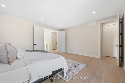 Photo 25 at 15 Briggs Avenue, Nepean (Pineglen/Country Place), Ottawa