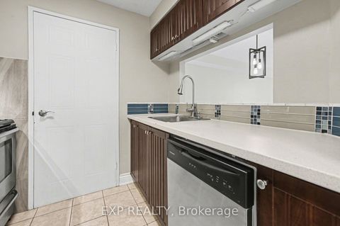 Photo 8 at 404 - 80 Sandcastle Drive, Nepean (Leslie Park), Ottawa