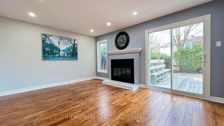 Photo 6 at 184 Pinetrail Crescent, Nepean (Centrepointe), Ottawa