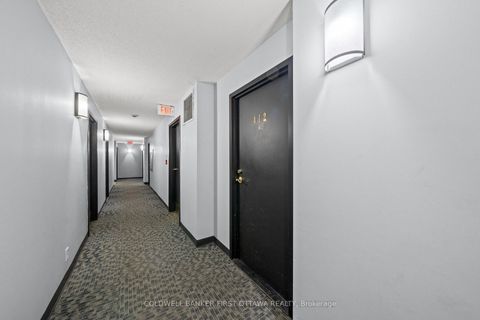 Photo 4 at 412 - 429 Somerset Street W, Ottawa Centre