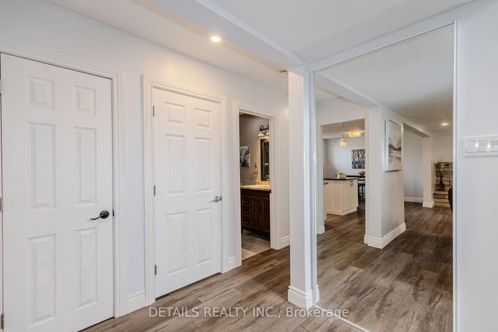 Photo 26 at 7 Kerry Crescent, Nepean (City View/Skyline/Fisher Heights/Parkwood Hills), Ottawa