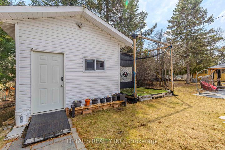 Photo 49 at 7 Kerry Crescent, Nepean (City View/Skyline/Fisher Heights/Parkwood Hills), Ottawa