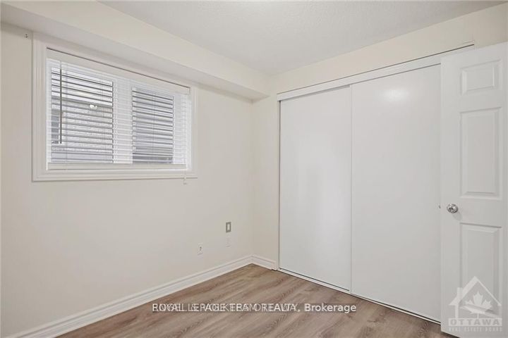 Photo 9 at 2 - 46 Barnstone Drive, Nepean (Barrhaven East), Ottawa