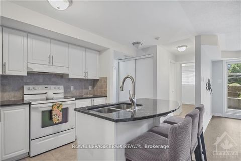 Photo 4 at 2 - 46 Barnstone Drive, Nepean (Barrhaven East), Ottawa