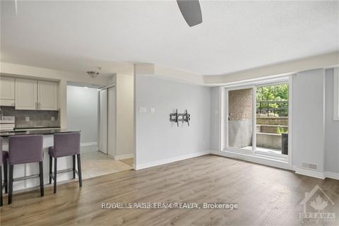 Photo 5 at 2 - 46 Barnstone Drive, Nepean (Barrhaven East), Ottawa
