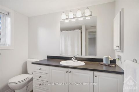 Photo 15 at 2 - 46 Barnstone Drive, Nepean (Barrhaven East), Ottawa