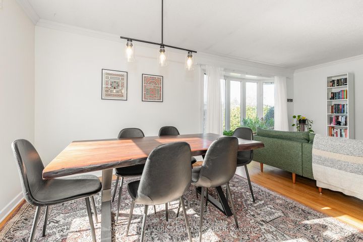 Photo 10 at 20 Mulvagh Avenue, Nepean (Borden Farm/Stewart Farm/Carleton Heights/Parkwood Hills), Ottawa