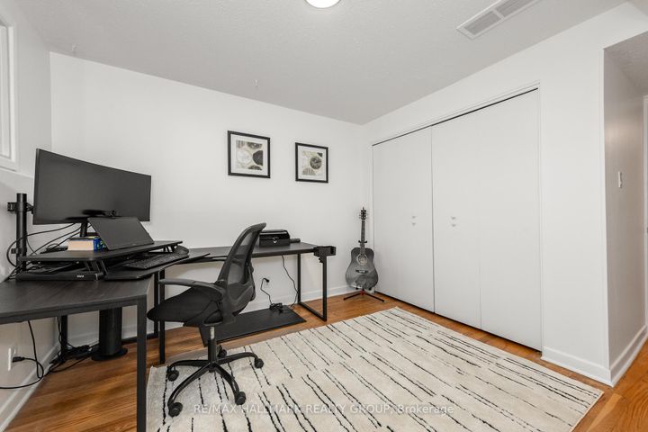 Photo 29 at 20 Mulvagh Avenue, Nepean (Borden Farm/Stewart Farm/Carleton Heights/Parkwood Hills), Ottawa