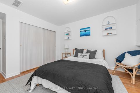 Photo 26 at 20 Mulvagh Avenue, Nepean (Borden Farm/Stewart Farm/Carleton Heights/Parkwood Hills), Ottawa