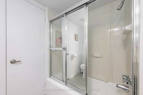 Photo 34 at 20 Mulvagh Avenue, Nepean (Borden Farm/Stewart Farm/Carleton Heights/Parkwood Hills), Ottawa