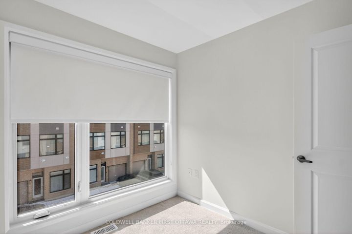 Photo 15 at 77 Cherry Blossom Private, Nepean (Redwood Park), Ottawa