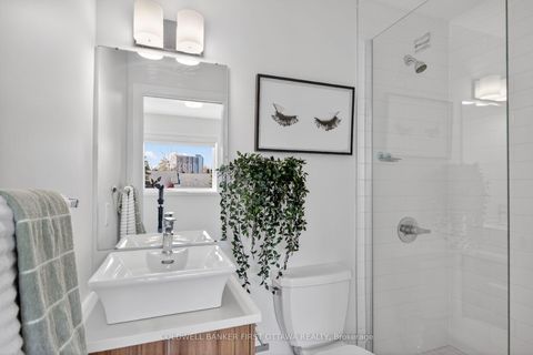 Photo 11 at 77 Cherry Blossom Private, Nepean (Redwood Park), Ottawa