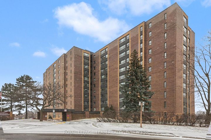 Photo 1 at 705 - 1356 Meadowlands Drive E, Nepean (Borden Farm/Stewart Farm/Carleton Heights/Parkwood Hills), Ottawa