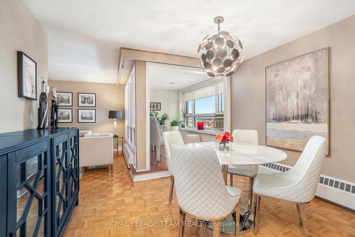 Photo 11 at 705 - 1356 Meadowlands Drive E, Nepean (Borden Farm/Stewart Farm/Carleton Heights/Parkwood Hills), Ottawa