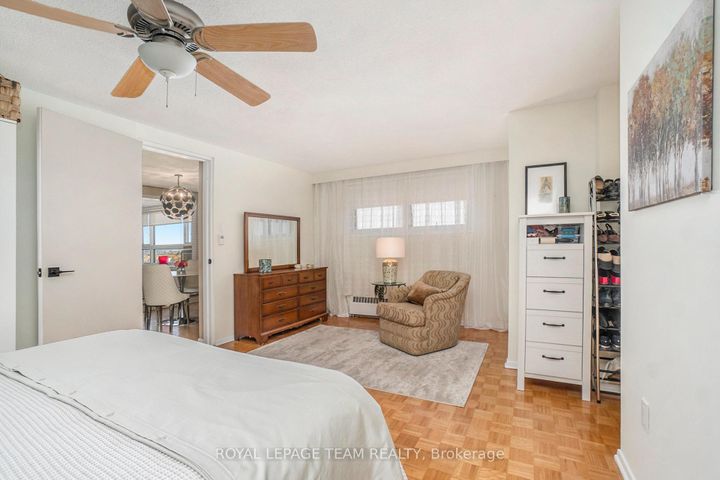 Photo 21 at 705 - 1356 Meadowlands Drive E, Nepean (Borden Farm/Stewart Farm/Carleton Heights/Parkwood Hills), Ottawa