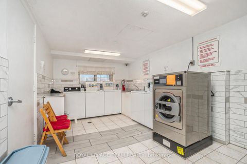 Photo 25 at 705 - 1356 Meadowlands Drive E, Nepean (Borden Farm/Stewart Farm/Carleton Heights/Parkwood Hills), Ottawa