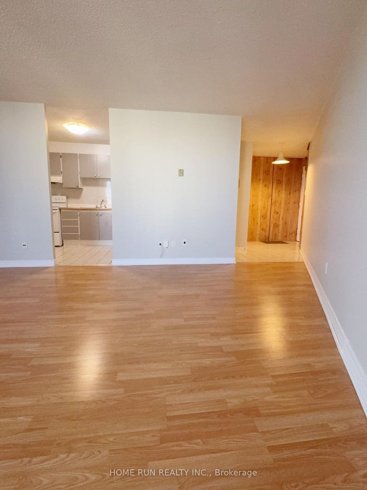 Photo 3 at 1401 - 1380 Prince Of Wales Drive, Nepean (Carleton Square), Ottawa