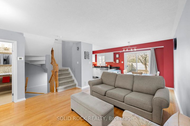 Photo 10 at 77 Markland Crescent, Nepean (Barrhaven East), Ottawa