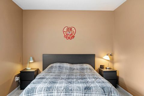 Photo 22 at 77 Markland Crescent, Nepean (Barrhaven East), Ottawa