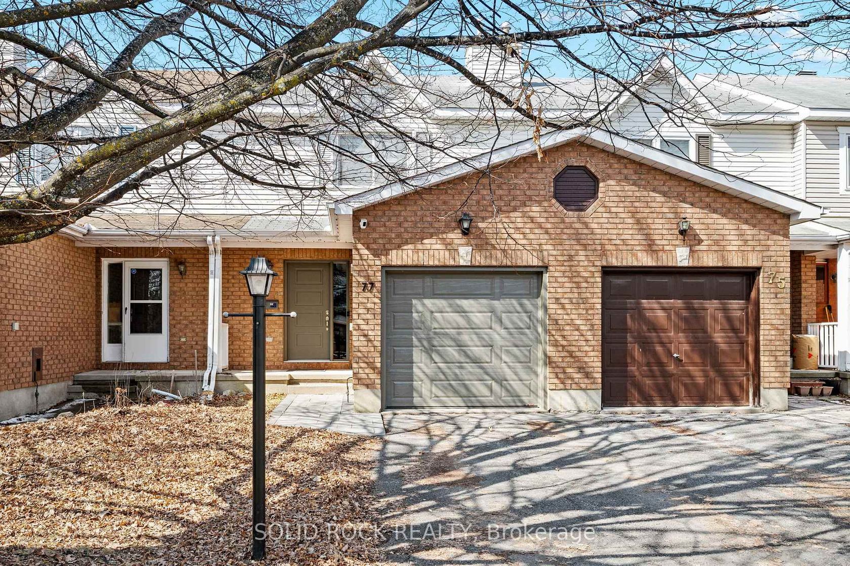 77 Markland Crescent, Nepean (Barrhaven East), Ottawa 