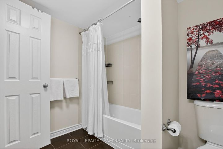 Photo 24 at 130A Lindenshade Drive, Nepean (Strandherd), Ottawa