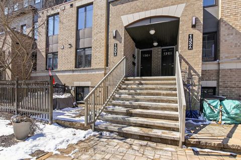 Photo 1 at 130A Lindenshade Drive, Nepean (Strandherd), Ottawa