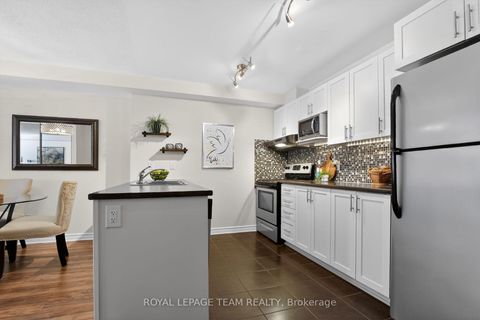 Photo 14 at 130A Lindenshade Drive, Nepean (Strandherd), Ottawa