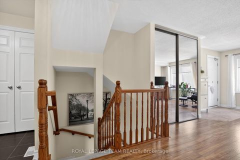 Photo 16 at 130A Lindenshade Drive, Nepean (Strandherd), Ottawa