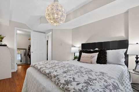 Photo 19 at 130A Lindenshade Drive, Nepean (Strandherd), Ottawa