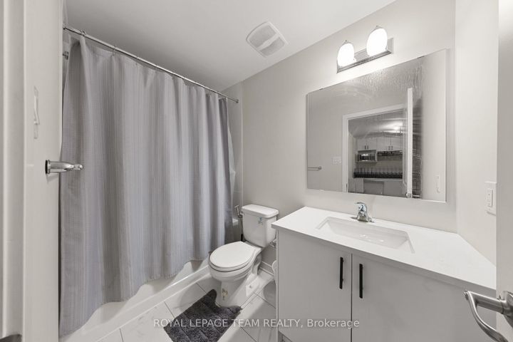 Photo 14 at 314 Lillian Freiman Private, Nepean (Half Moon Bay), Ottawa