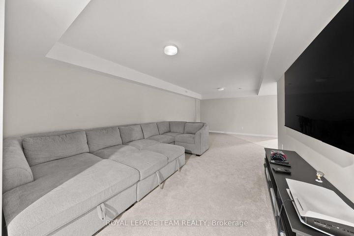 Photo 18 at 314 Lillian Freiman Private, Nepean (Half Moon Bay), Ottawa