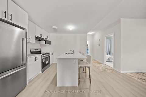 Photo 8 at 314 Lillian Freiman Private, Nepean (Half Moon Bay), Ottawa