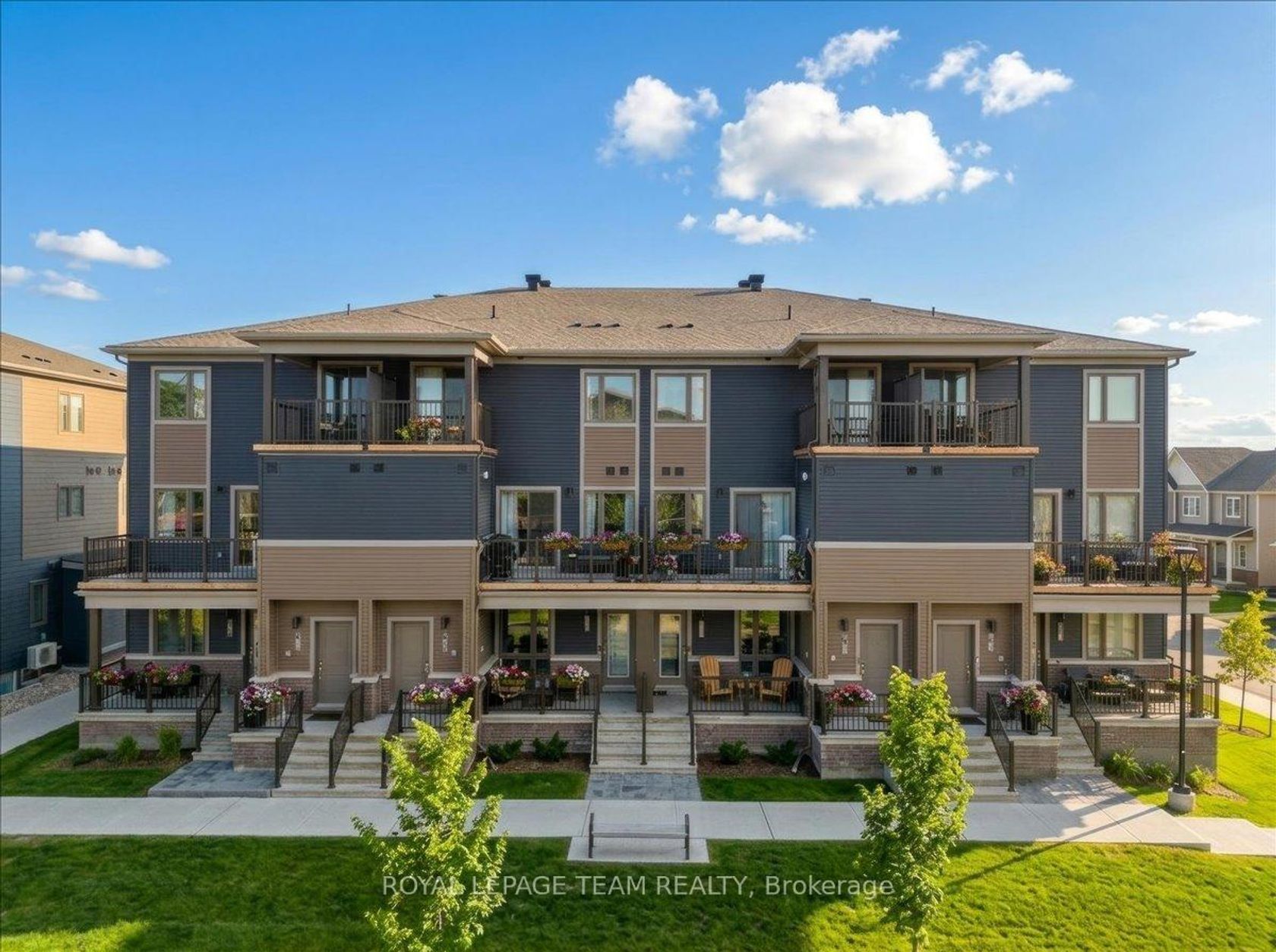 314 Lillian Freiman Private, Nepean (Half Moon Bay), Ottawa 