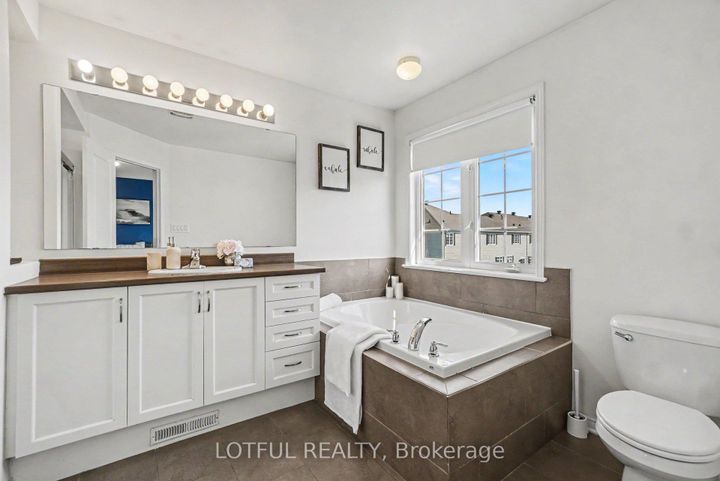 Photo 22 at 836 Kennacraig Private, Nepean (Stonebridge), Ottawa