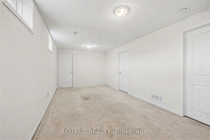 Photo 28 at 836 Kennacraig Private, Nepean (Stonebridge), Ottawa