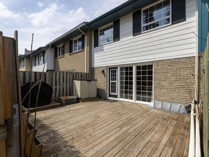 Photo 15 at 71 Monterey Drive, Nepean (Leslie Park), Ottawa