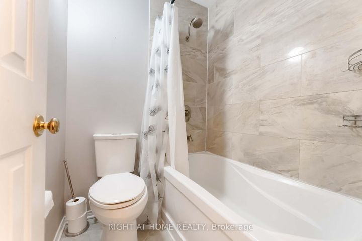 Photo 15 at 70 Halley Street, Nepean (Heritage Park), Ottawa