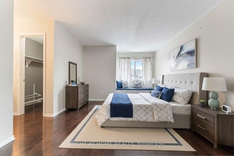 Photo 10 at 70 Halley Street, Nepean (Heritage Park), Ottawa