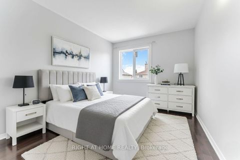 Photo 18 at 70 Halley Street, Nepean (Heritage Park), Ottawa