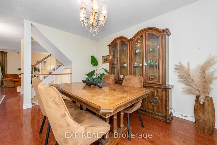 Photo 8 at 1337 Ambridge Way, Nepean (Carleton Heights), Ottawa